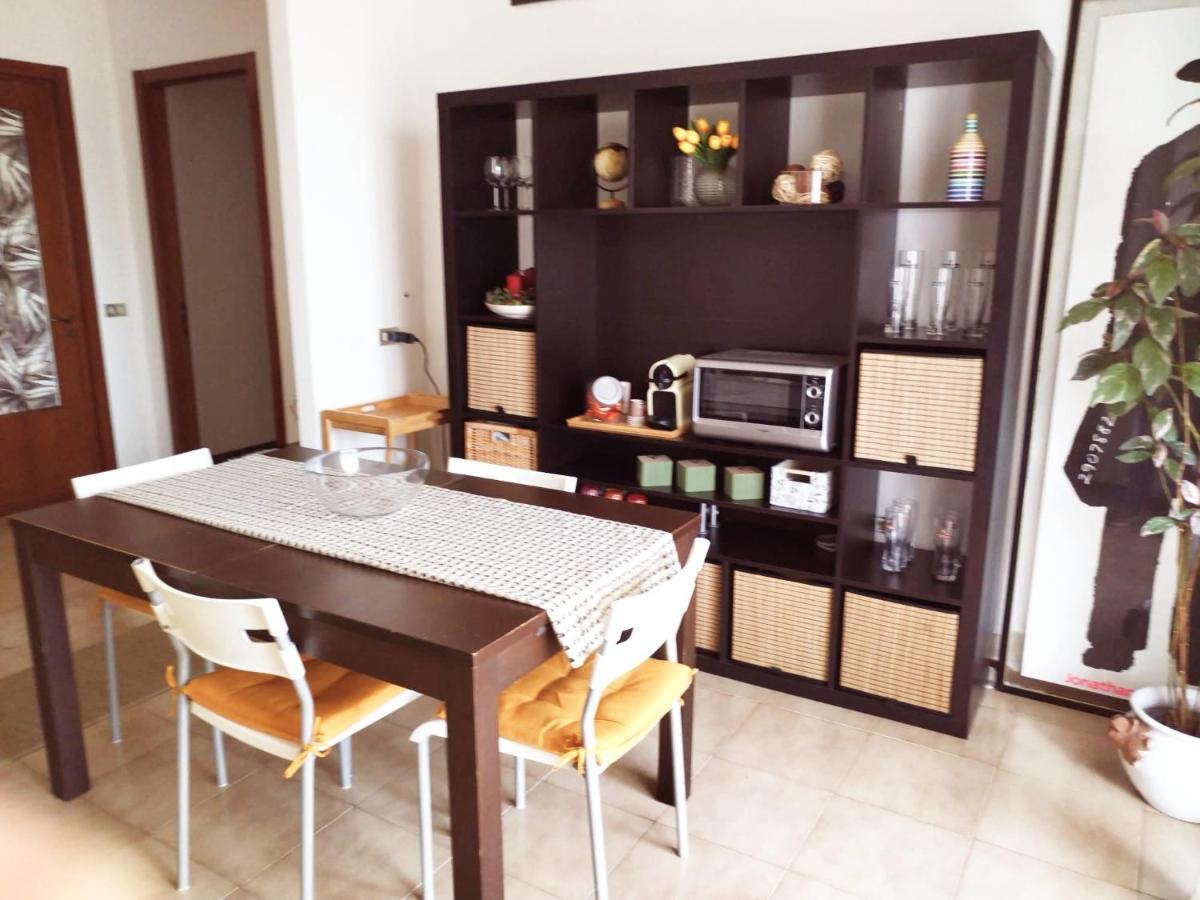 Interno1 Acomodação com café da manhã Bari Exterior foto